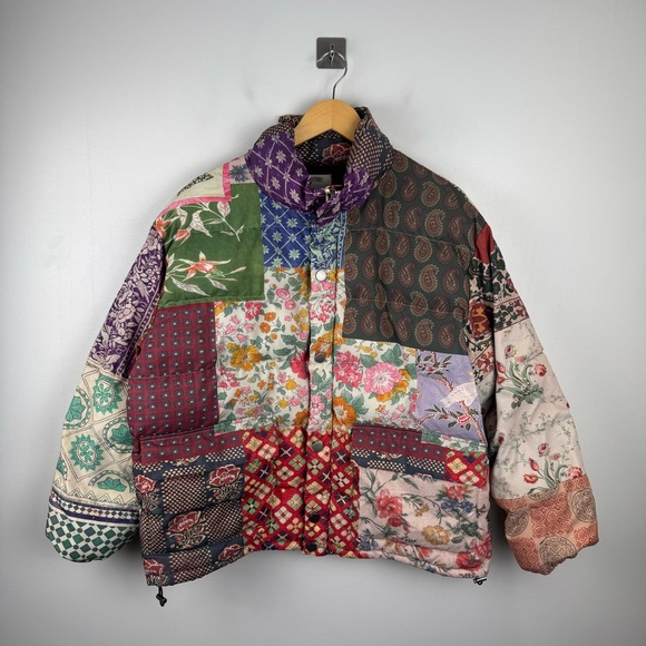 Found Women Patchwork Print Garden Puffer Jacket Size Medium